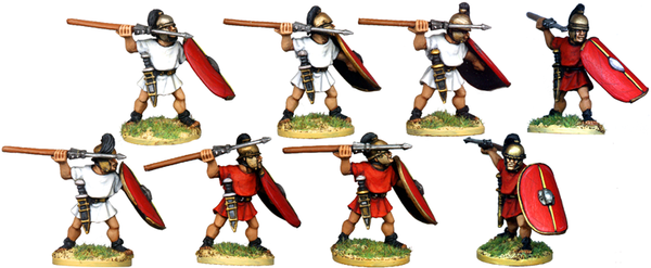 CR011 - Unarmoured Legionaries Throwing Pilum, Horsehair Crest